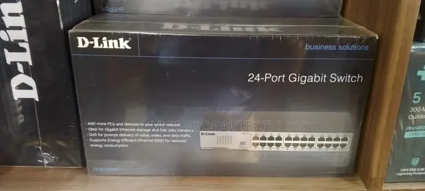 D-Link 24port Gigabit Switch · Photo 1