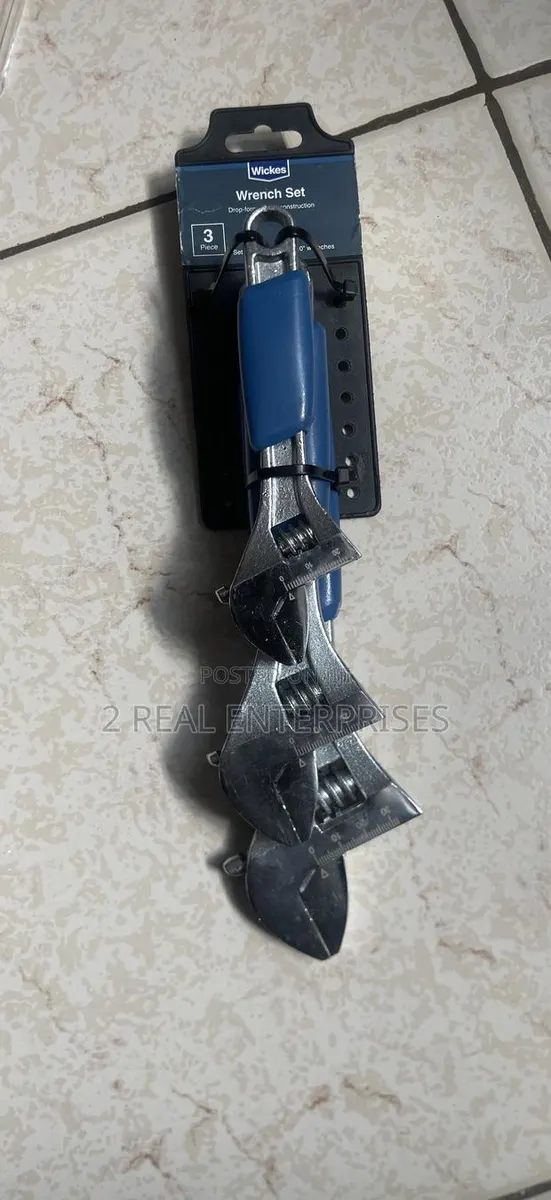 Original Wickes 3 in 1 Adjustable Wrench 6,8,10 Inches UK · Photo 1