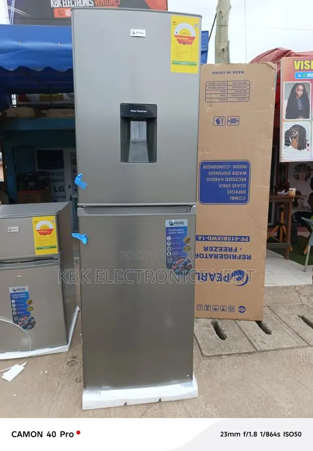Pearl 246liters Double Door Refrigerator Water Dispenser · Photo 1