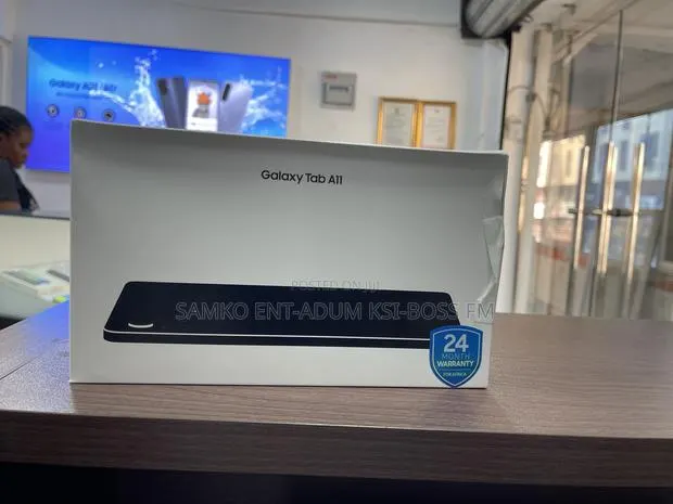New Samsung Galaxy Tab A11 64 GB Silver · Photo 1