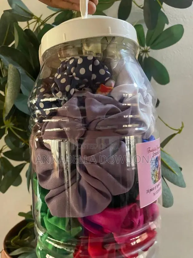 Regular Size Scrunchie Jar 16 Scrunchies · Photo 1