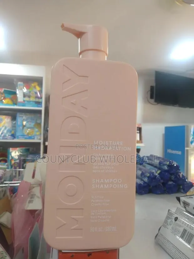 Monday Moisturizing Shampoo · Photo 1