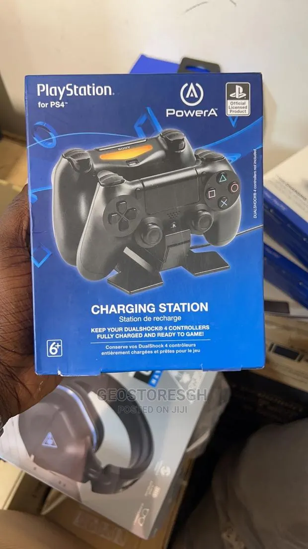Powera Dualshock Charging Station for Playstation 4 · Photo 1