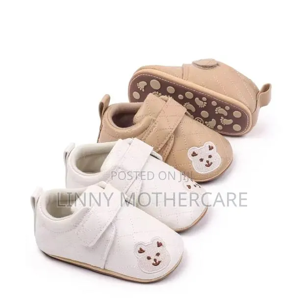 Baby Boys Leather Shoes · Photo 2