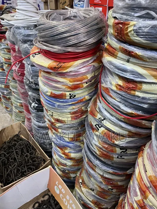 RR Cables in Different Sizes · Photo 1