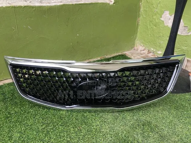 Kia Sportage 2014-2016 Front Grill · Photo 1