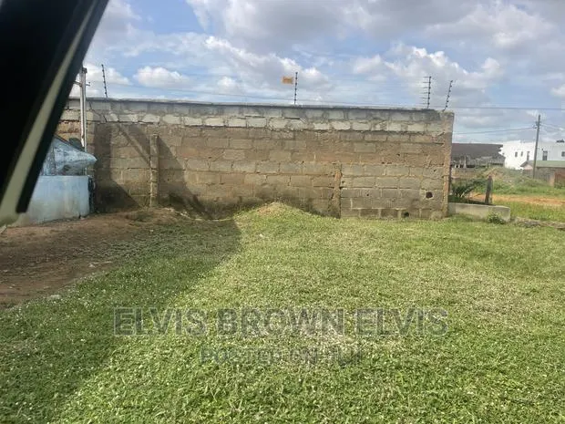 One Plot of Land for Sale at Botwe Litelroses · Photo 1