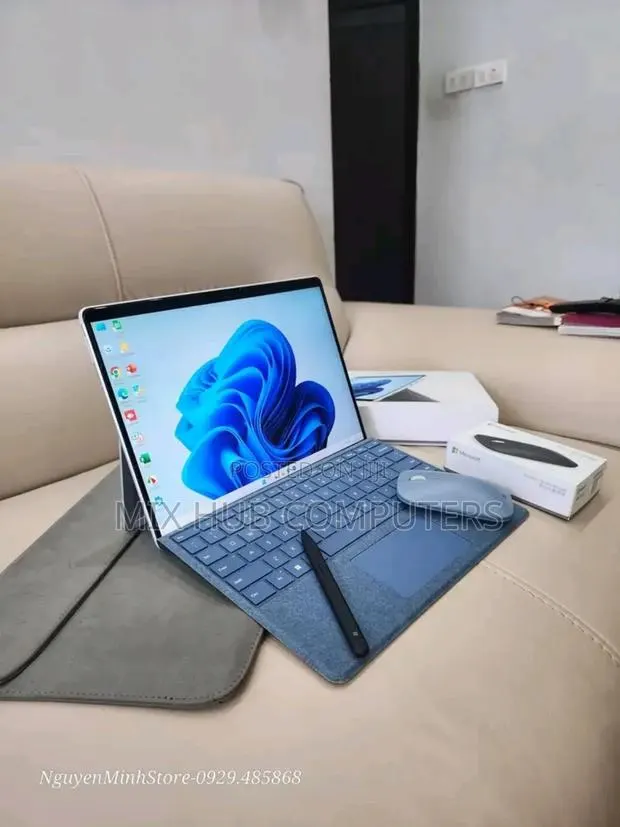 New Laptop Microsoft Surface Pro 9 16GB Intel Core i7 SSD 512GB · Photo 1