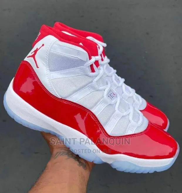 Air Jordan 11 · Photo 1