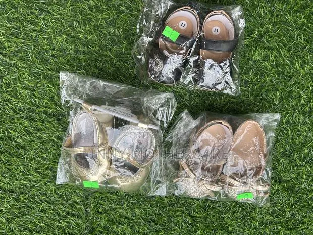 Cute Baby Girl Shoes · Photo 2