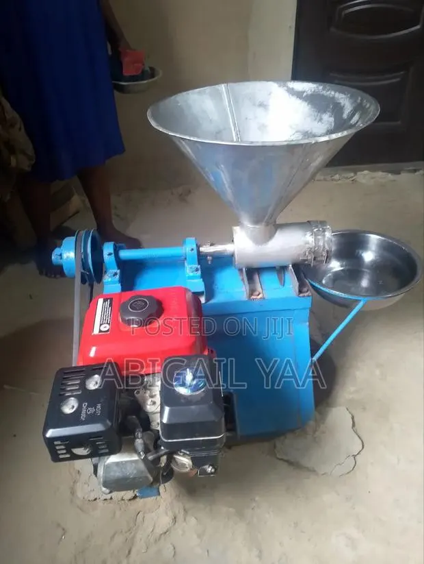 Fufu Machine · Photo 1