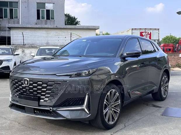 Changan UNI-K 2.0 Petrol AWD 2021 Gray · Photo 1