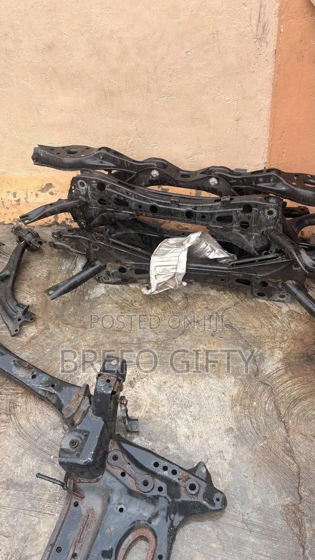 Honda Civic Back Axle 2016- 2020 · Photo 1