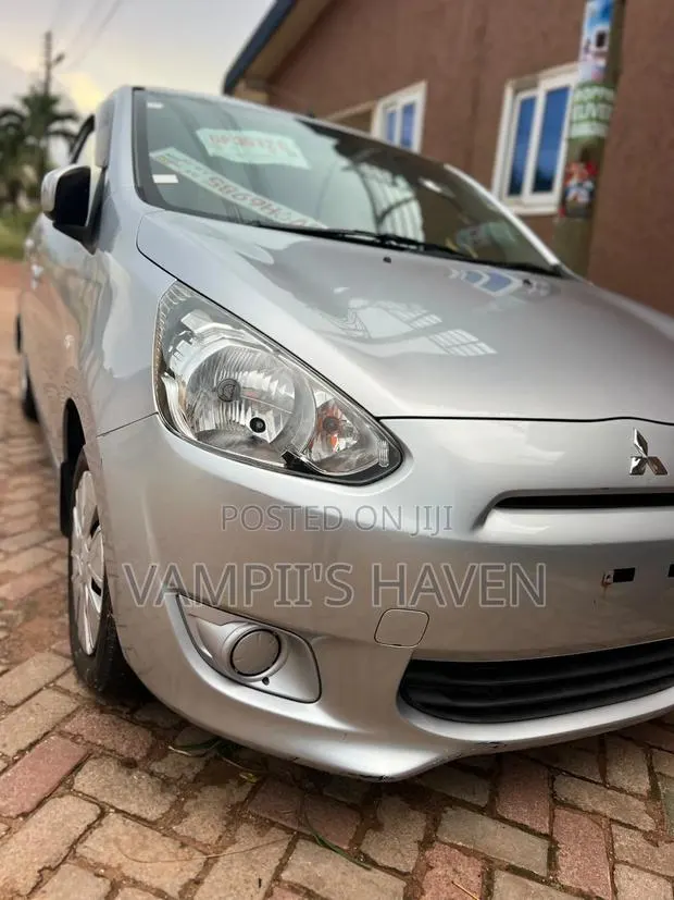 Mitsubishi Mirage 2014 Silver · Photo 1
