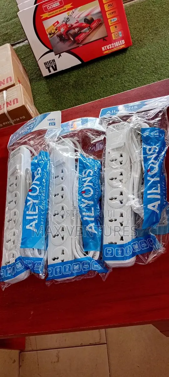 Ailyons Quality 5-Way Extension Socket for Multiple Appliances · Photo 1