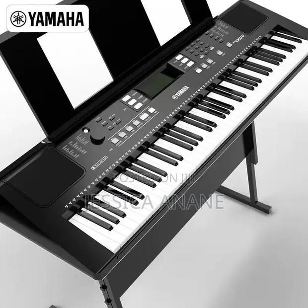 Yamaha Electronic Keyboard PSR-Ew310/320 · Photo 1