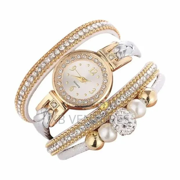 Crystal Bracelet Watch · Photo 1
