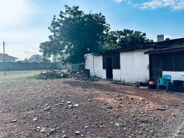 5 Plots of Land at Oyarifa Kaybee · Photo 1