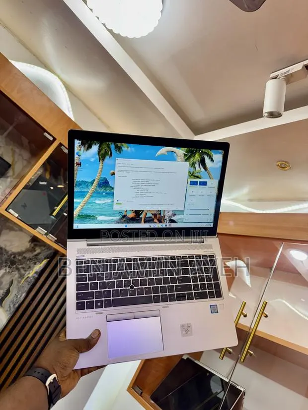 Laptop HP EliteBook 850 G5 8GB Intel Core i5 SSD 256GB · Photo 1