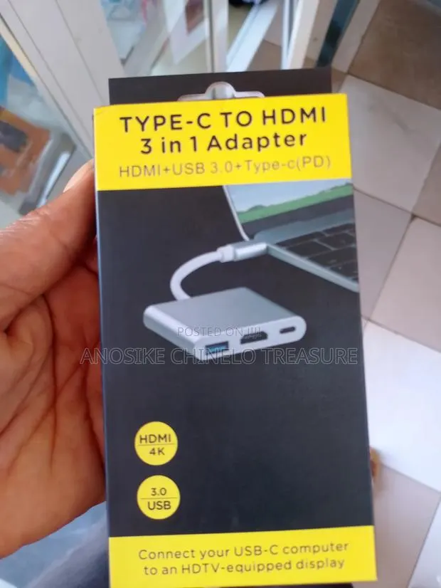 Type-C to HDMI 3-in-1 Adapter · Photo 1