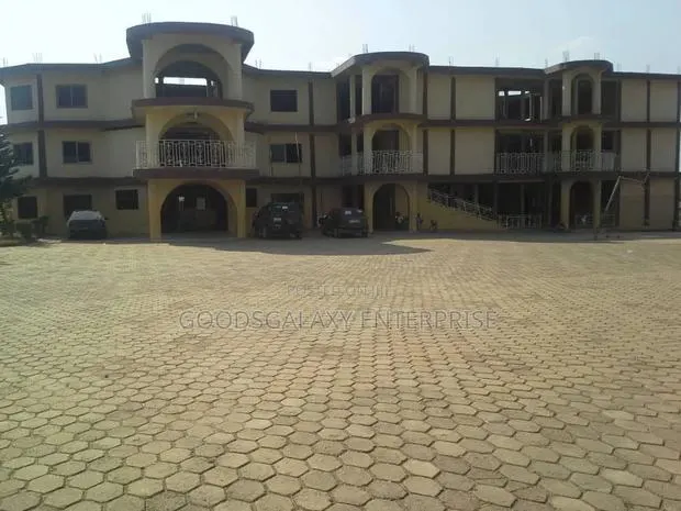 50 Unit Classroom School for Sale at Kwadaso Asuoyeboah · Photo 1