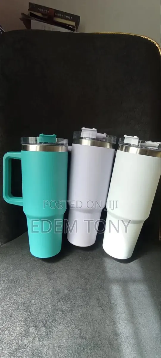 New Stainless Steel Double Insulated Hot/Cold Tumbler Cup With Straw · Photo 1