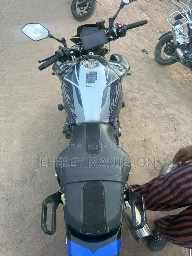 Yamaha MT-10 2025 Blue · Photo 1