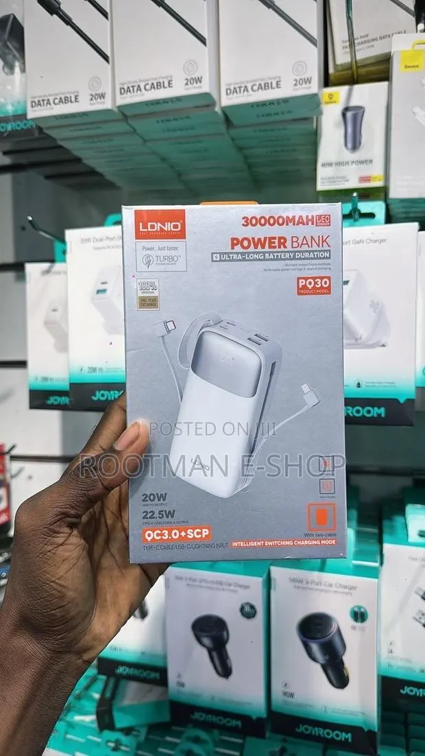 LDNIO 30,000 mAh Powerbank Fast Charging 22.5W Power Bank · Photo 1