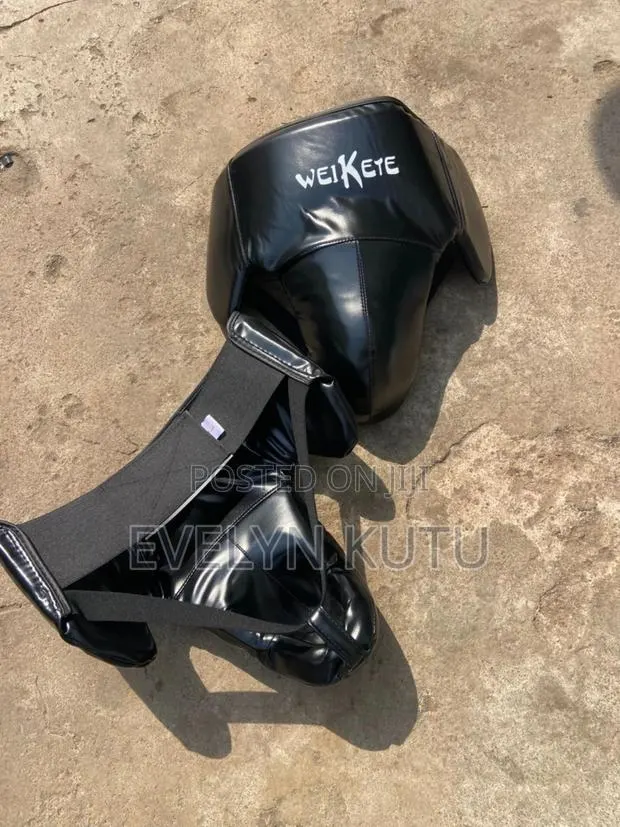 Groin Protector Black · Photo 1