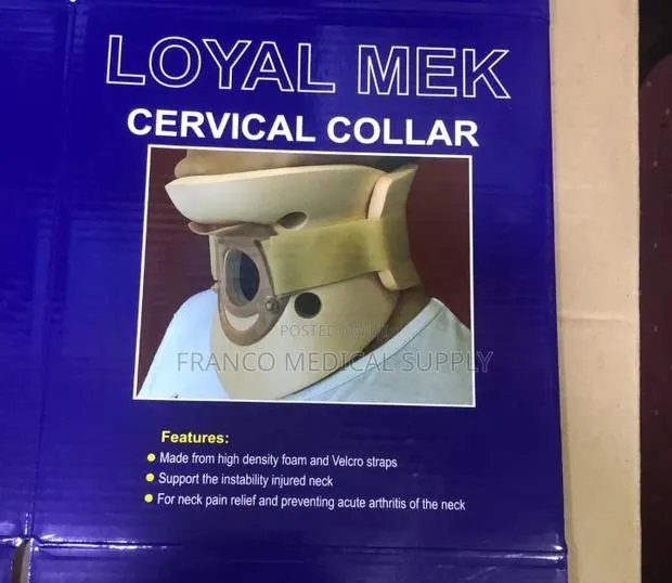 Cervical Neck Collar · Photo 1