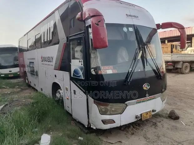 King Long Bus 2014 White · Photo 1
