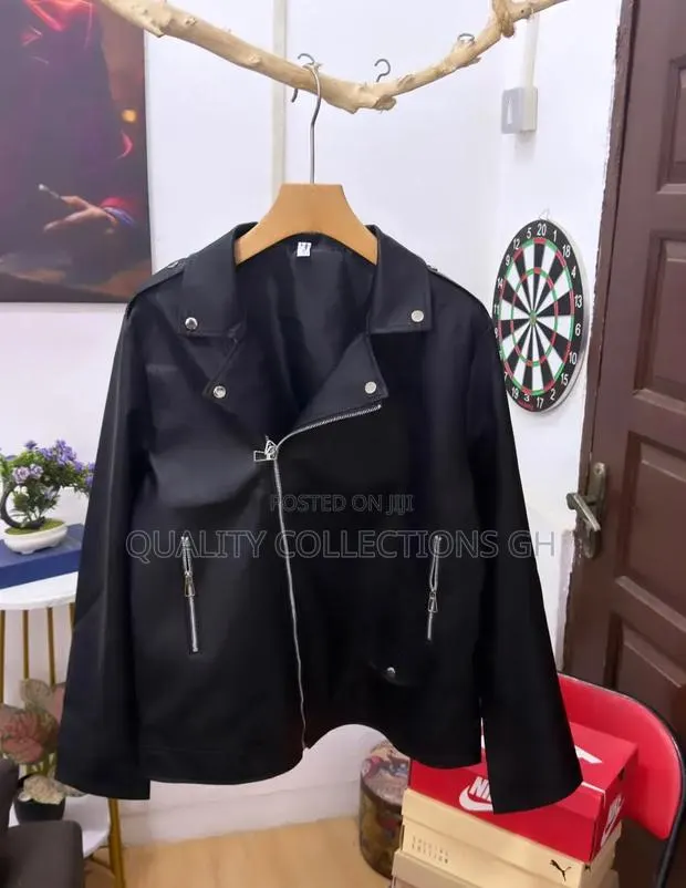 Authentic Jackets · Photo 1