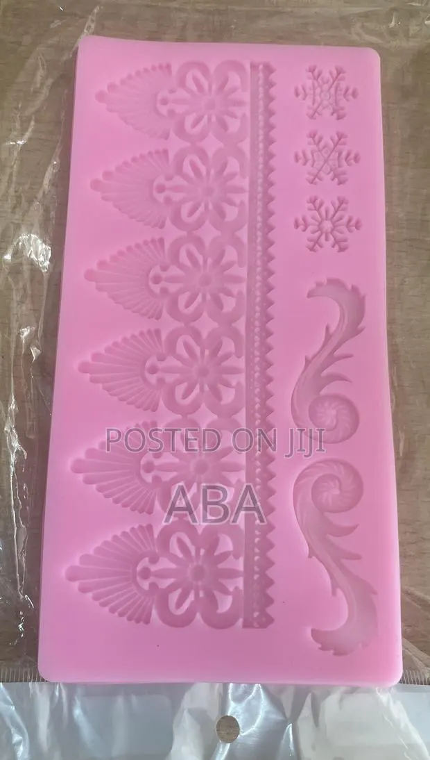 Silicon Sugar Lace Mold for Cake Decor · Photo 1