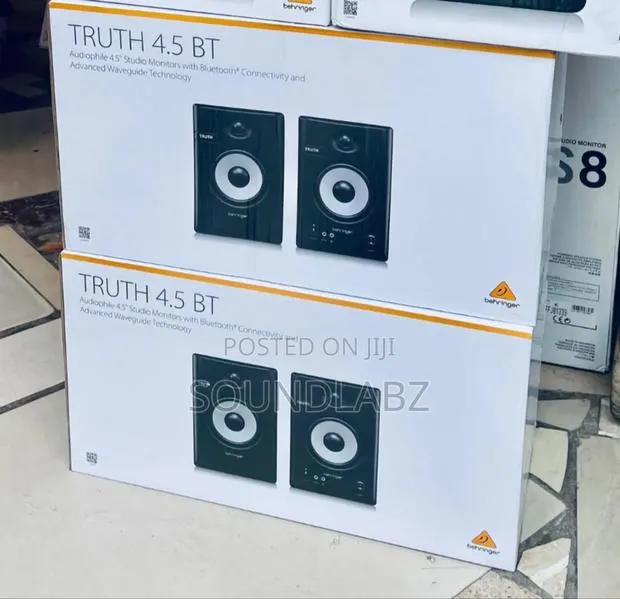 Behringer Truth 4.5 Bt Audiophile 4.5" Studio Monitors With Bluetooth · Photo 1