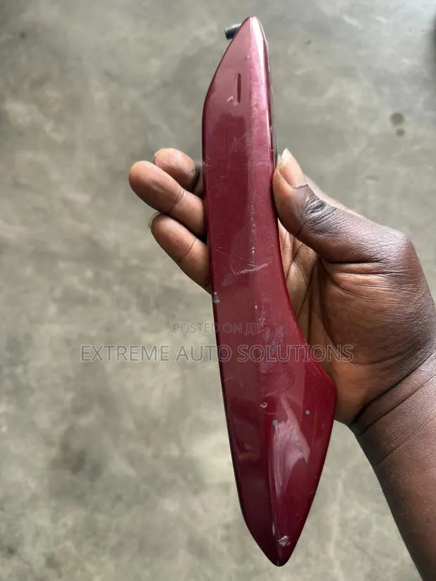 2018 2019-2022 LEXUS RX350 450H Front Right Passenger Door Handle OEM · Photo 1