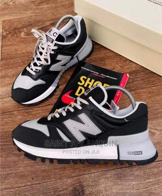 New Balance Sneak · Photo 1