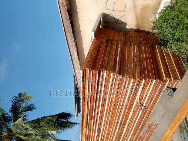 Insulated Panels 8 Meter Long · Photo 1