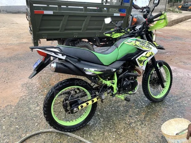Apsonic AP200GY-9 2025 Green · Photo 1
