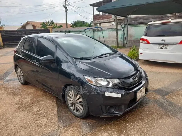 Honda Fit EX 4dr Hatchback (1.5L 4cyl CVT) 2015 Black · Photo 1