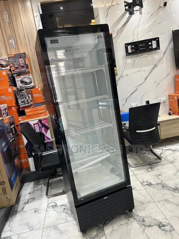 Quick Reliable TCL Singledoor Glass Black Display Fridge · Photo 1