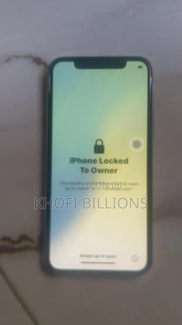 Apple iPhone 11 Pro 256 GB White · Photo 1