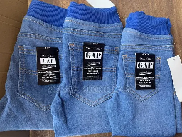 Gap Jeans for Boys · Photo 1