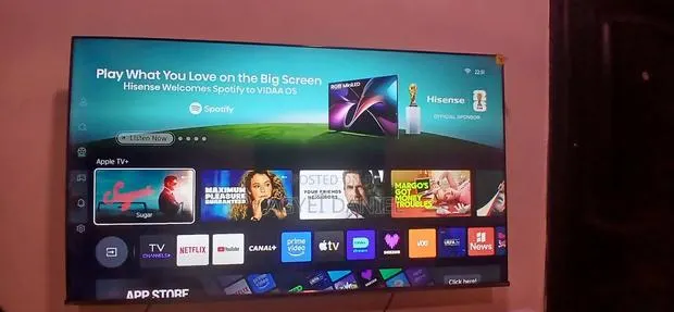 Hisense 65 Inches · Photo 1