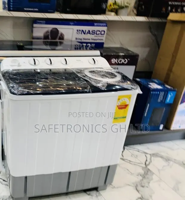 Fabulous White TCL Top Load Washing Machine 10.5kg · Photo 1