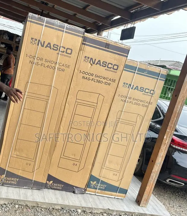Permanent Nasco 298 LTRS Single Door Display Fridge · Photo 1