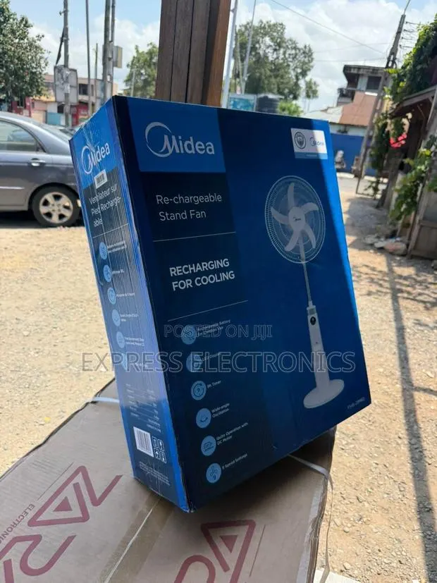 Lovely Sleek New Rechargeable Fan Midea · Photo 1
