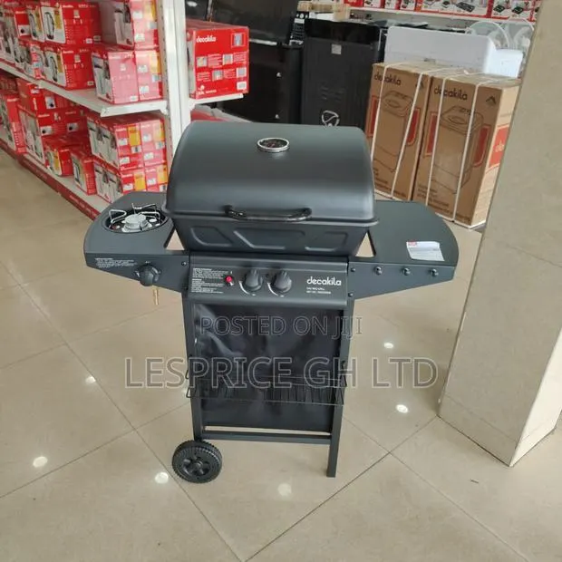 Stylishly Designed 2 Burner Gas Black Barbecue Grill From Decakila · Photo 1