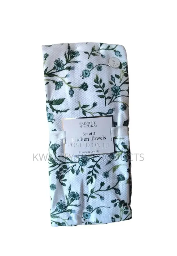 Badgley Mischka High-Quality Kitchen Towels - 3 Pack · Photo 1