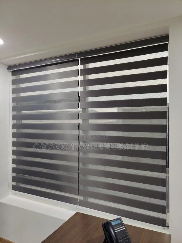 Anna Griffin Window Curtain Blinds · Photo 1