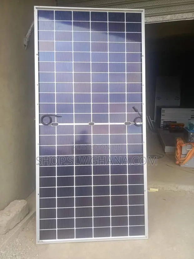 550watt Panels · Photo 1